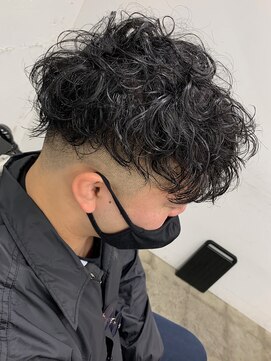 ディーカヘアーセンダイ(Di KA HAIR sendai) 刈り上げ/ツーブロック/フェード/くせ毛カット/メンズスタイル