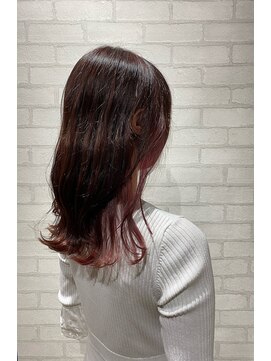 ビスイル 秋葉原店(Vis ill) インナーカラー/イヤリングカラー/レイヤーロング/小顔