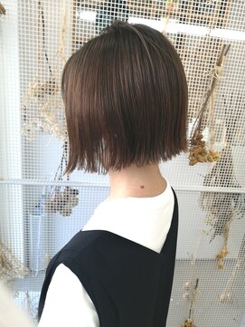 チコヘアー(chico hair) ミニボブ/グレージュカラー/髪質改善/寺田町