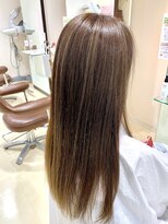 アズール 草加(azule) 白髪ぼかし ハイライトカラー