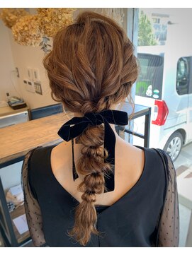 バレッタ(barretta) あみおろしリボンアレンジ