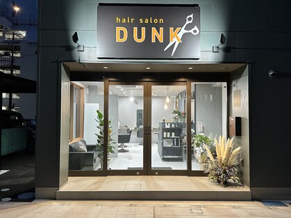 ダンク(DUNK)の写真