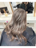 ブレンド 渋谷(BLend)&nbsp;ハイライトブルージュマチルダボブインナーグレージュ