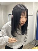レイヤーカット × ブルーブラック 【髪質改善/レイヤー】