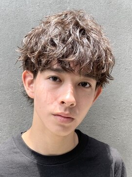 キングオブヘアバイノイズアンドフィフス 京都駅前店(KING of hair by NOISM&fifth) メンズ波巻きスパイラルパーマシャドウパーマツイストパーマ緩め