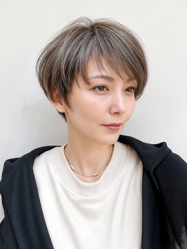 ヘアージップ 池袋 白髪ぼかし　大人ショート