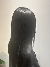 ～メニュー紹介～【髪質改善トリートメント】髪のパサつき、ゴワつきを改善