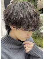 フィフス 原宿(fifth)&nbsp;原宿波巻きスパイラルパーマメンズカットラウンドマッシュ30代