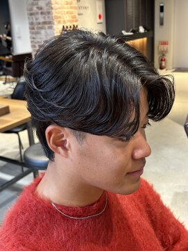 ボンドストーリールミエール(Bond Story lumiere) ニュアンスパーマフェザーパーマリバースセンターパート