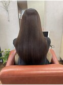 毛先のブリーチ毛までしっかりケアトリートメント