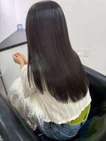 グラム 呉羽店(gram)&nbsp;後ろ姿まで綺麗な艶ストレートロング