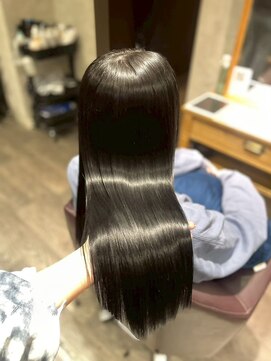 アフィナー(Afinar) 【横浜/横浜駅】レイヤーカット/髪質改善/ダブルカラー/エクステ