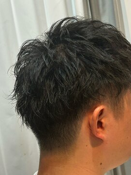 クローバー(CLOVER) 心斎橋　小林広明　ショート　ベリーショート