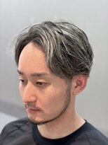 マジック 関目店(magic) 大人の色気を引き出すシルバーグレージュ