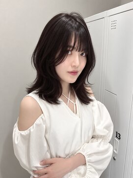 ルトワフクロマチ(Lutowa Fukuromachi) 暗髪ウルフ×くびれミディ/袋町/本通