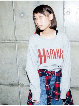 エール(a:le) 黒髪エッジボブ