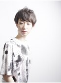 黒髪ショート