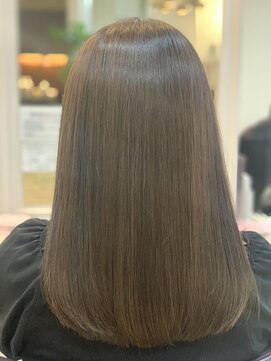 フラット 千葉(Flat.) 髪質改善酸熱トリートメント/ベージュ《JAGARA代見》