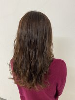 アングゥ ウル(ungu ul)&nbsp;アルティストカラー/レイヤーカット