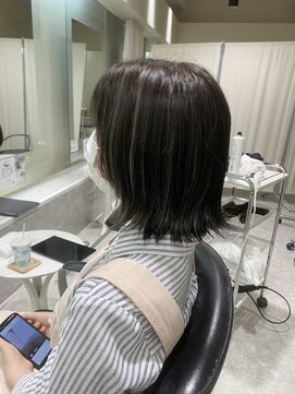 リー 尼崎(Lee) ダークグレージュボブ