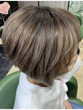 マドゥーズ ヘアショップ(Madoo's hair shop) マダムヘア