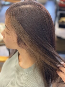 レイジー(Lazy) フェイスフレーミングカラー