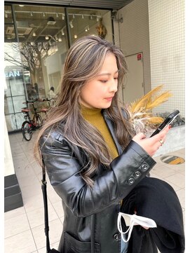 ディーン 豊橋(DEAN) ハイライト　バレイヤージュ　ハイトーンカラー