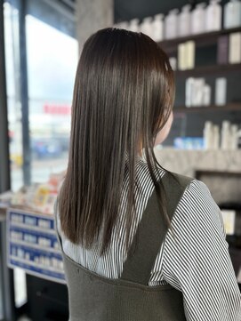 アローズ 荒尾店(arose) 30代、透明感のある艶カラー