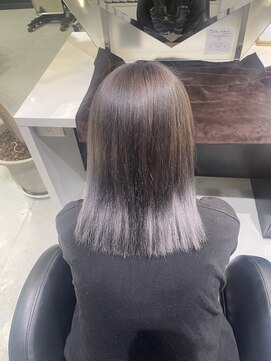 フォルテ 城北店 デザインカラー/レイヤーカット/ウェットヘア/オリーブベージュ