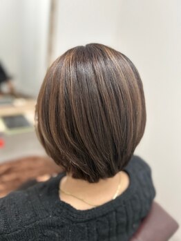 ホットリップ(Hot Lip)の写真/【特許取得の極上カラー♪】印象を変えるカラーから見直しませんか？ダメージレスで魅せる色味へ。