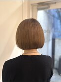白髪ぼかしカラーリングボブ