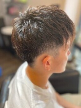 アドゥー(a'-deux)の写真/メンズのカット&眉カットはおまかせください☆ON/OFFどちらもキマるスタイルをご提案◎朝のセットも楽に♪