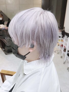 デイズ(days) グレーシルバーマッシュウルフショート/ブリーチデザイン原宿