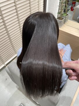 ステアケース 武蔵小杉店(stair:case) ダメージレスな縮毛矯正【HEARTS美髪矯正】