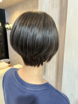 キャアリー(Caary) 福山美容室Caaryショートカット丸みショートハイライト20代30代