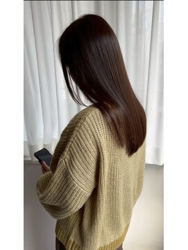 レイヤーロングブリーチなしカラーアッシュグレージュ縮毛矯正