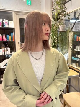 ロマリア ヒルズ 表参道 原宿(Lomalia HILLS) ベージュ/レイヤー[表参道/原宿/ダブルカラー/ケアブリーチ]