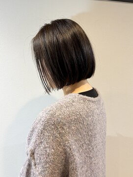 ノブレス ノアール(NOBLESSE NOIR) ミニボブ/切りっぱなし/ショートカット/