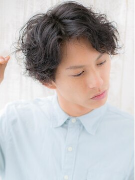 メンズヘア ビーセカンド 草加店(MENS HAIR B-2) センターパートカジュアルサーフカールブラックマッシュa1草加