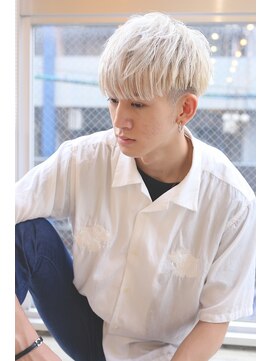 ネス(ness) [RIMMA]ホワイトベージュ/スマートマッシュ/刈り上げ