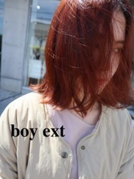 ボーイイーエックスティー(boyext)の写真/Aujua直伝のトリートメント技術でうる艶・サラフワの髪に♪手触りも変わり、扱いやすく☆