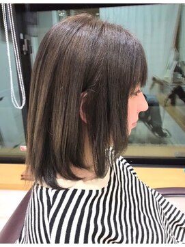 メタ(META) コバルトブルージュヘアカラ―です☆