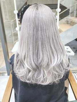 デイズ(days) ホワイトカラープラチナアッシュ/ブリーチダブルカラー　bb1