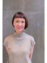 カエルムアヴェダ(CAELUM AVEDA)&nbsp;ザクザクカットな短かめバングスタイル