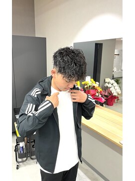 クオン(Quon) ツイストスパイラルパーマ