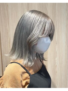 スーリール 南大分店(Sourire) 【sourire南大分店】ホワイトグレー