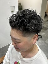 シードバイシャムロック(SEED by Shamrock)&nbsp;フェード　ハイライト　宮城リョータ風パーマ　SEED 横浜駅