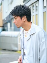 キャスト 三宮(cast)