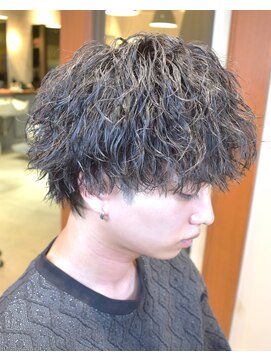 フリーク バーバーショップ 都島店(FREAK BARBER SHOP) 波巻きスパイラルパーマ波巻きパーマツーブロック