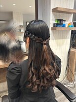 ヘアセット アリエス 新宿駅前店(aries)&nbsp;三つ編みハーフアップ
